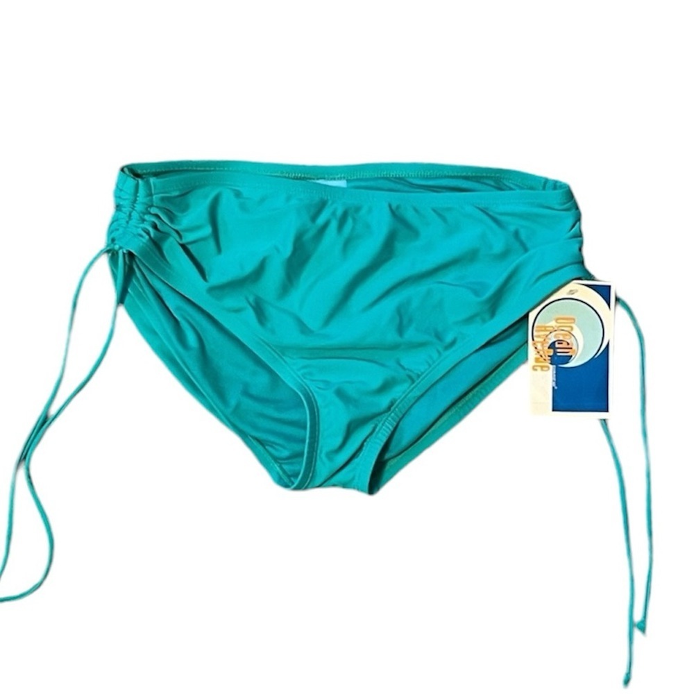 NWT Ocean Avenue Hi-Waist bikini bottom. Sides have ties.